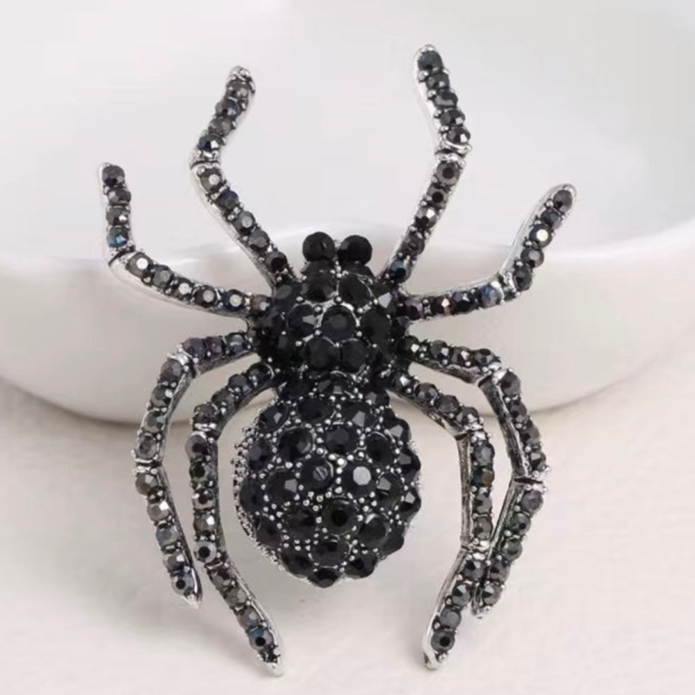 Spider silver plated/black Rhinestone Halloween Brooch Women Suit Brooches Pin - Picture 3 of 6